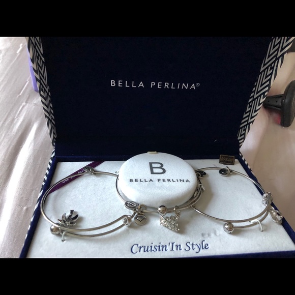 Jewelry - Picture 3 of 5